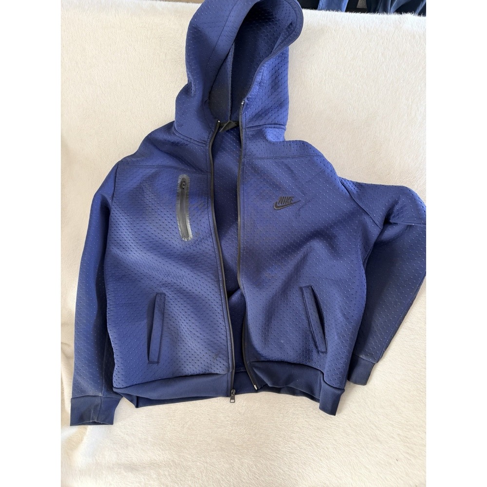 Nike Sportswear - EmbossedHooded Full Zip Jacket - Men's XL - Midnight Navy